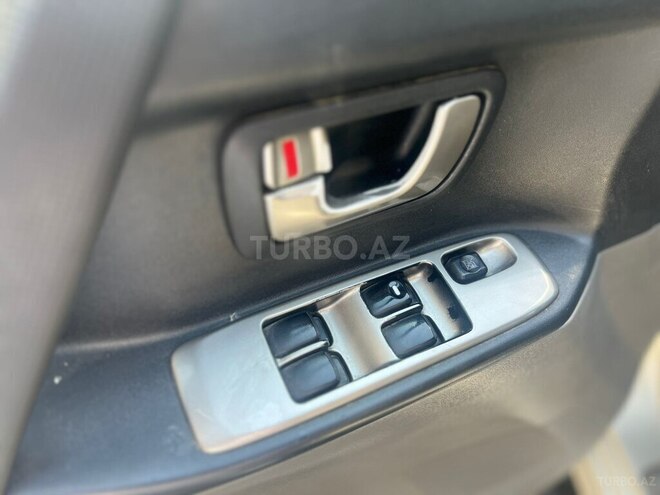 Mitsubishi Pajero 2004, 520,000 km - 2.8 l - Şirvan