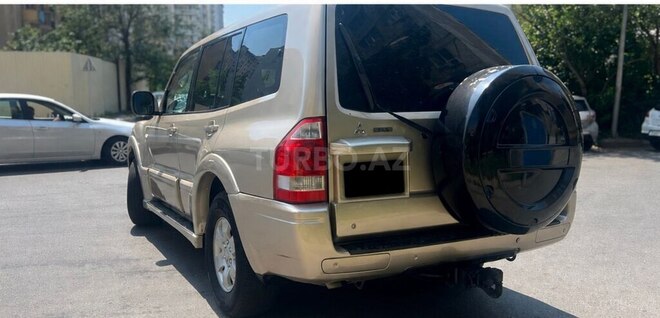 Mitsubishi Pajero 2004, 520,000 km - 2.8 l - Şirvan