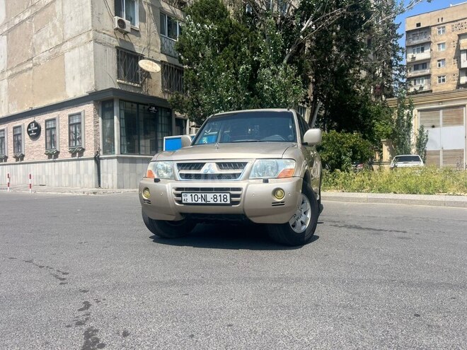 Mitsubishi Pajero 2004, 520,000 km - 2.8 l - Şirvan