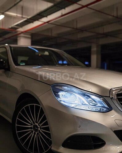 Mercedes E 250 2015, 260,000 km - 2.1 l - Bakı