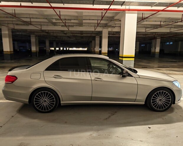 Mercedes E 250 2015, 260,000 km - 2.1 l - Bakı
