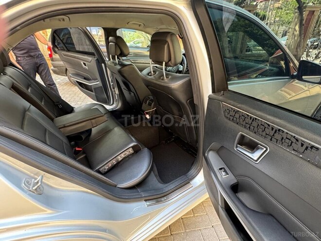Mercedes E 250 2015, 260,000 km - 2.1 l - Bakı