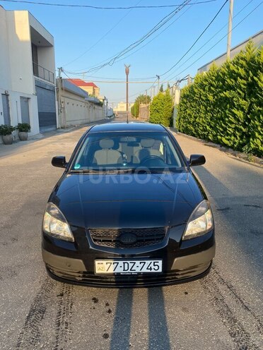 Kia Rio 2006, 318,000 km - 1.4 l - Bakı