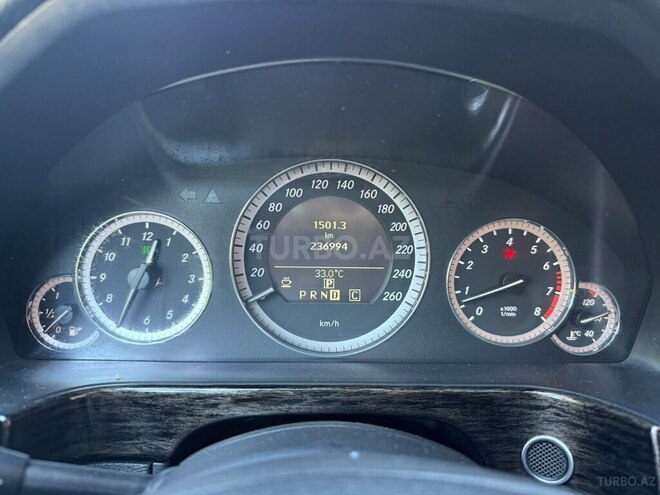 Mercedes E 200 2010, 230,000 km - 1.8 l - Bakı