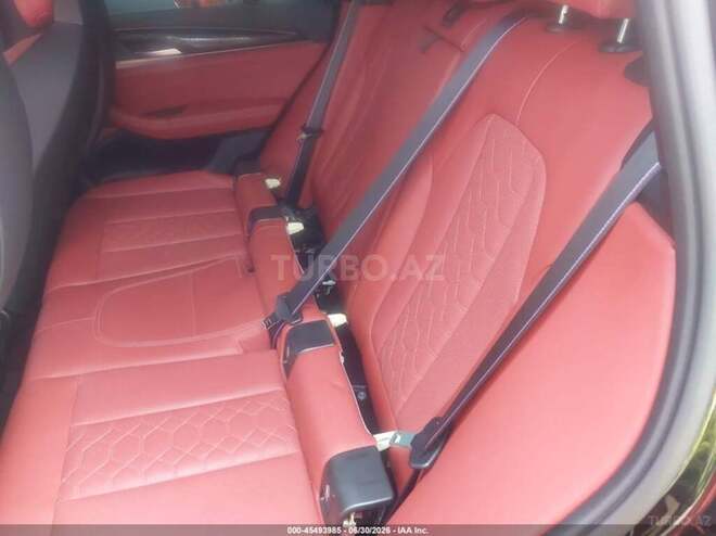 BMW  2025, 40,131 km - 3.0 l - Bakı