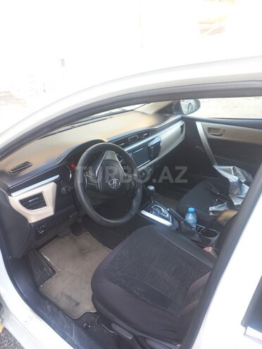 Toyota Corolla 2015, 175,000 km - 1.6 l - Bakı