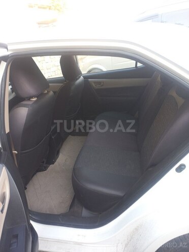 Toyota Corolla 2015, 175,000 km - 1.6 l - Bakı