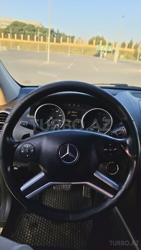 Mercedes ML 350 4MATIC 2010, 145,000 km - 3.5 l - Bakı