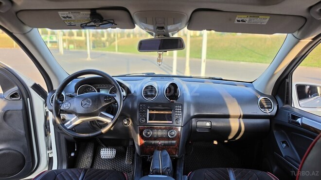 Mercedes ML 350 4MATIC 2010, 145,000 km - 3.5 l - Bakı