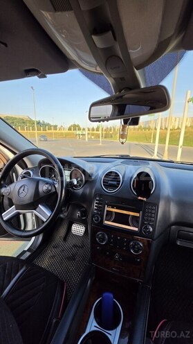 Mercedes ML 350 4MATIC 2010, 145,000 km - 3.5 l - Bakı