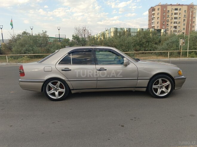 Mercedes C 220 1995, 350,000 km - 2.2 l - Mingəçevir