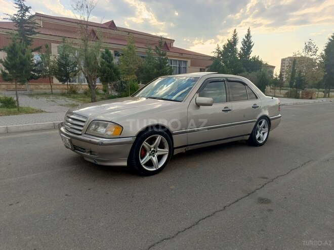 Mercedes C 220 1995, 350,000 km - 2.2 l - Mingəçevir
