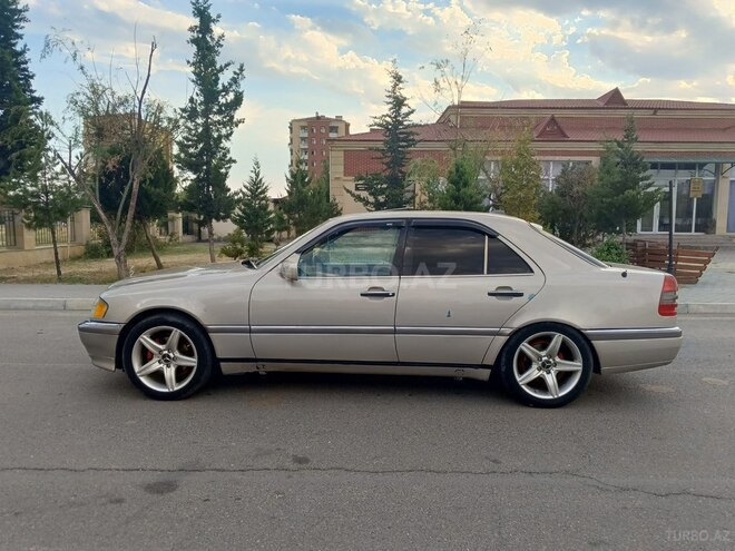 Mercedes C 220 1995, 350,000 km - 2.2 l - Mingəçevir