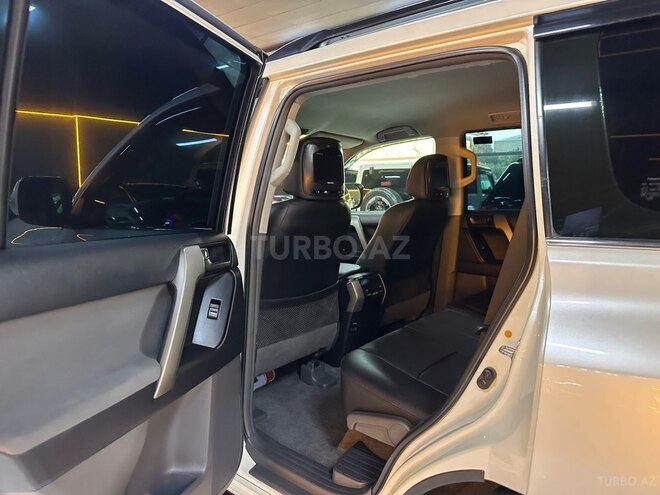 Toyota Land Cruiser Prado 2012, 198,200 km - 2.7 л - Bakı