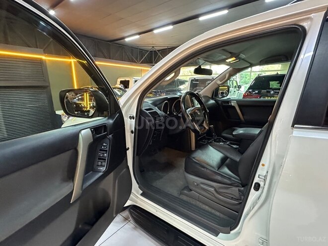 Toyota Land Cruiser Prado 2012, 198,200 km - 2.7 л - Bakı