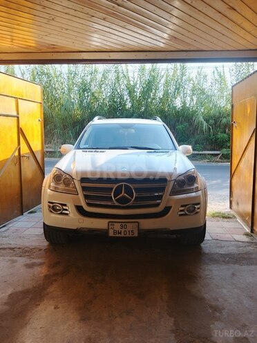Mercedes GL 500 4MATIC 2008, 250,000 km - 5.5 l - Göyçay