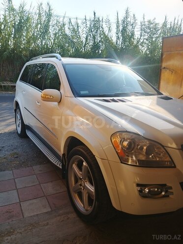 Mercedes GL 500 4MATIC 2008, 250,000 km - 5.5 l - Göyçay
