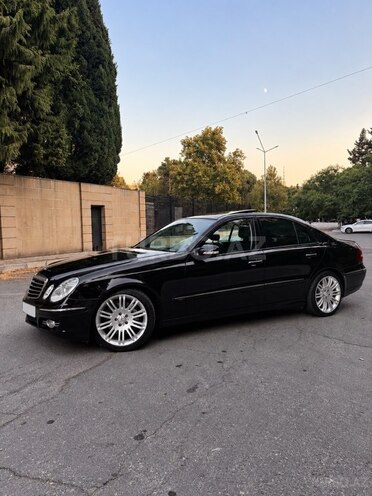 Mercedes E 350 2006, 330,000 km - 3.5 l - Bakı
