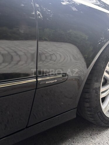 Mercedes E 350 2006, 330,000 km - 3.5 l - Bakı