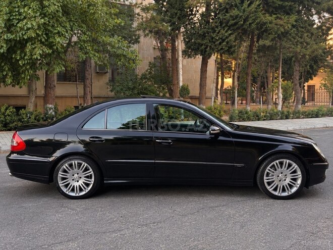 Mercedes E 350 2006, 330,000 km - 3.5 l - Bakı