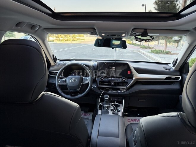 Toyota Highlander 2025, 23,000 km - 2.5 l - Bakı