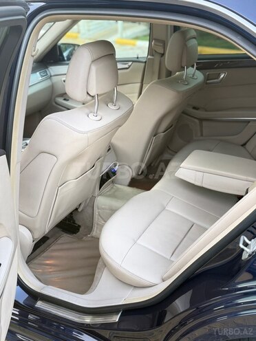 Mercedes E 250 2014, 208,000 km - 2.1 л - Bakı