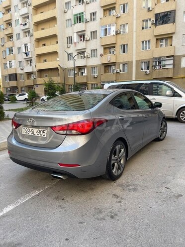 Hyundai Elantra 2015, 207,605 km - 2.0 l - Bakı
