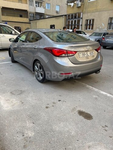 Hyundai Elantra 2015, 207,605 km - 2.0 l - Bakı