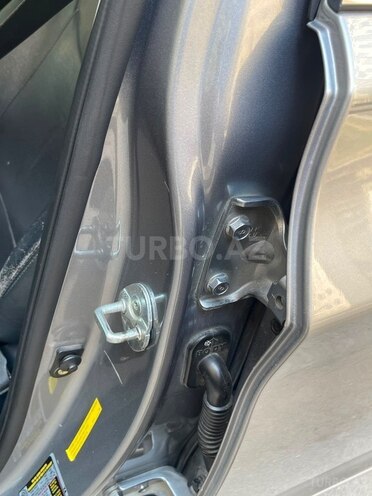 Hyundai Elantra 2015, 207,605 km - 2.0 l - Bakı