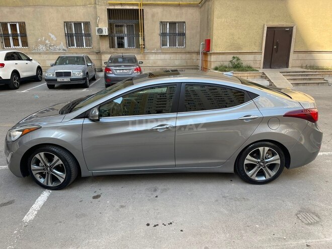 Hyundai Elantra 2015, 207,605 km - 2.0 l - Bakı