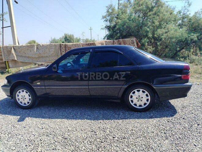 Mercedes C 180 1997, 429,852 km - 1.8 l - Zərdab
