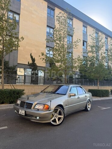 Mercedes C 280 2000, 315,000 km - 3.2 l - Bakı