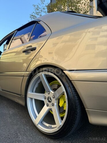Mercedes C 280 2000, 315,000 km - 3.2 l - Bakı