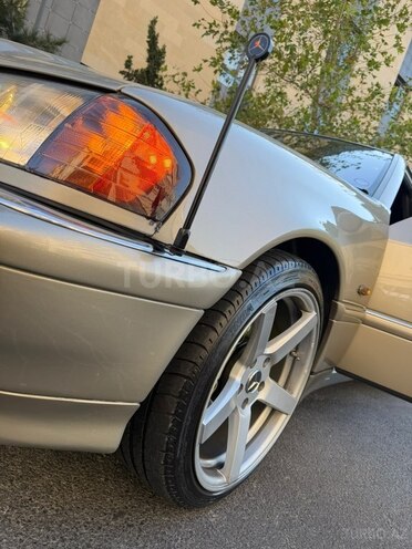 Mercedes C 280 2000, 315,000 km - 3.2 l - Bakı
