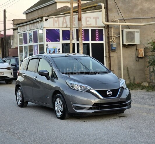 Nissan Note 2018, 92,000 km - 1.2 l - Bakı