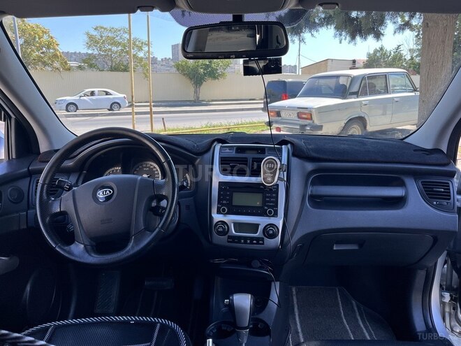 Kia Sportage 2009, 180,500 km - 2.0 l - Bakı