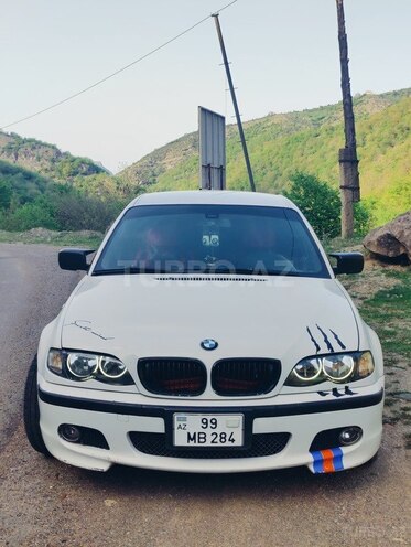 BMW 318 2002, 300,000 km - 2.0 l - Tovuz