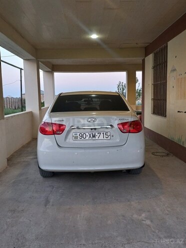 Hyundai Elantra 2010, 215,450 km - 2.0 l - Bakı
