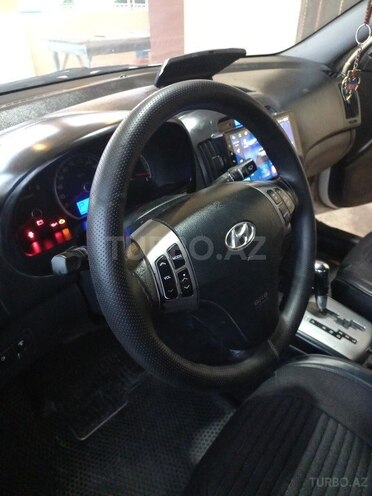 Hyundai Elantra 2010, 215,450 km - 2.0 l - Bakı