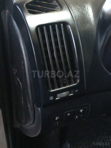 Hyundai Elantra 2010, 215,450 km - 2.0 l - Bakı