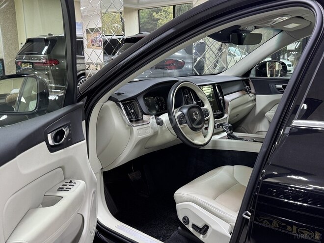 Volvo XC60 2020, 122,000 km - 2.0 l - Bakı