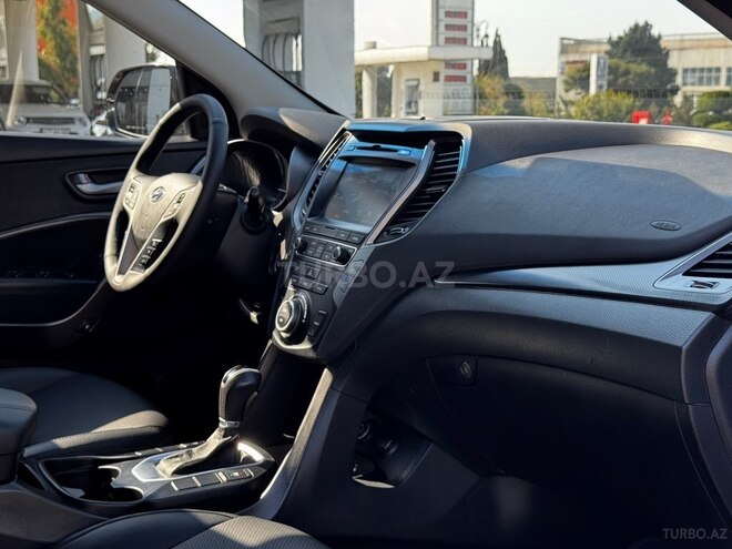 Hyundai Santa Fe 2015, 186,000 km - 2.0 л - Bakı