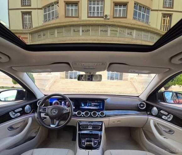Mercedes E 300 4MATIC 2016, 149,000 km - 2.0 л - Naxçıvan