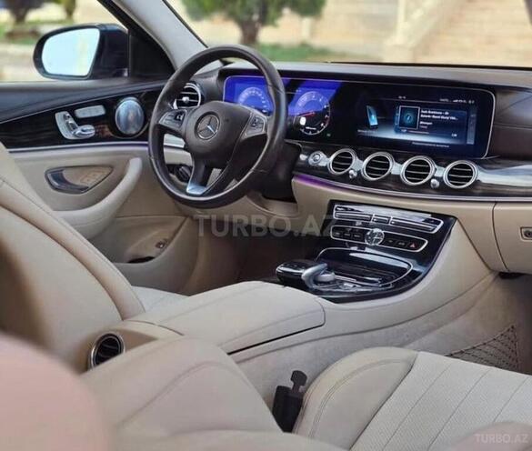 Mercedes E 300 4MATIC 2016, 149,000 km - 2.0 л - Naxçıvan