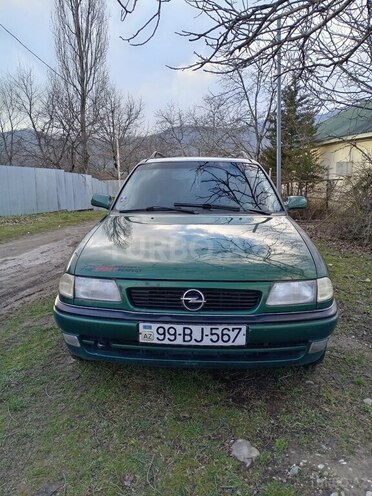 Opel Astra 1997, 580,000 km - 1.6 l - Qəbələ