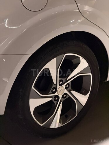 Chevrolet Sonic 2017, 150,000 km - 1.4 l - Gəncə