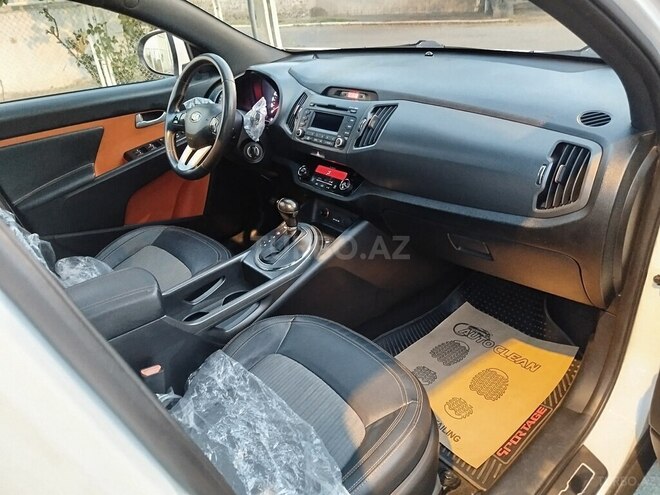 Kia Sportage 2014, 215,000 km - 2.0 l - Gəncə