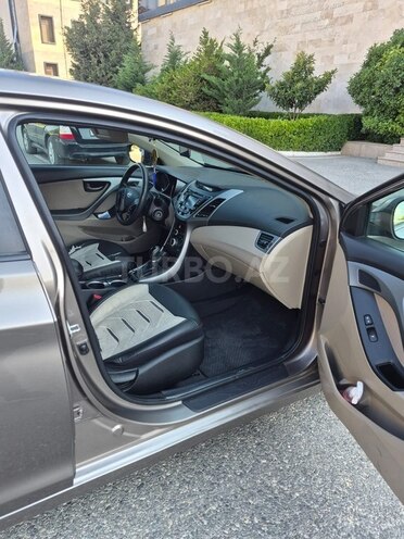 Hyundai Elantra 2014, 246,230 km - 1.8 l - Bakı