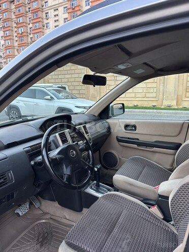 Nissan X-Trail 2006, 438,000 km - 2.5 l - Bakı