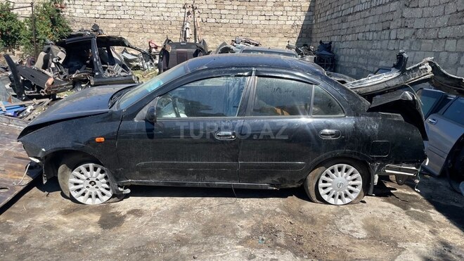 Nissan Sunny 2008, 185,000 km - 1.6 л - Bakı